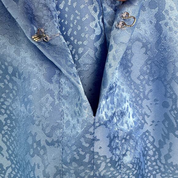 Natori Womens Pajama Sleep Top Size M Satin Relaxed Flowy Lounge Blue - Picture 4 of 8